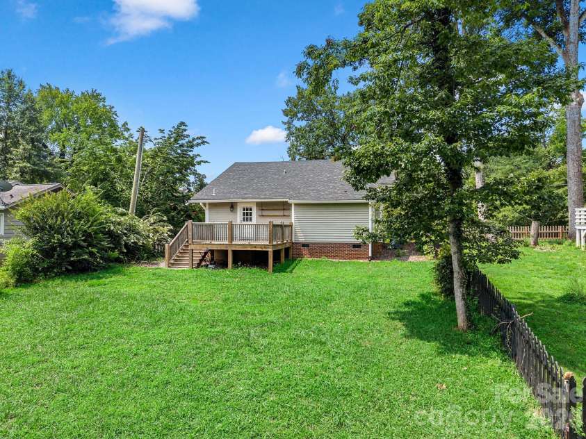 143 Broadway Avenue, Tryon, NC 28782.  MLS# CAR4409140, YatesRealty ID 40315. 