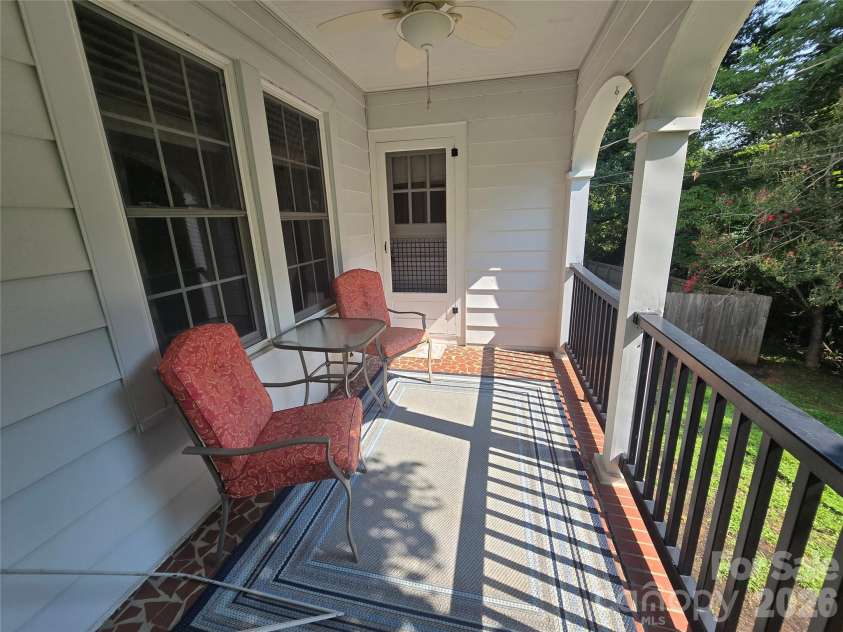 1466 White Oak Avenue, Albemarle, NC 28001.  MLS# CAR4409167, YatesRealty ID 40316. 