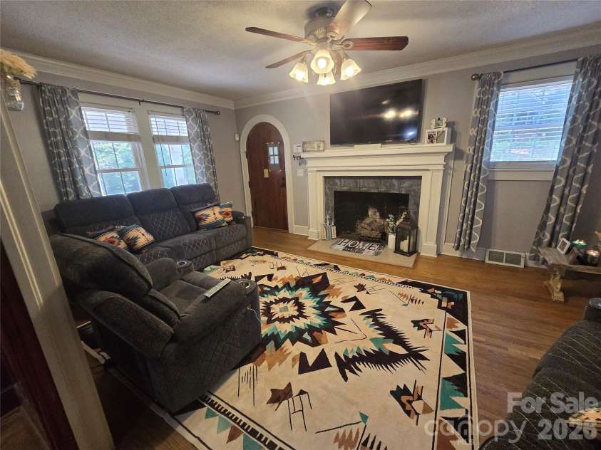 1466 White Oak Avenue, Albemarle, NC 28001.  MLS# CAR4409167, YatesRealty ID 40316. 
