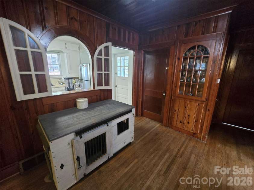 1466 White Oak Avenue, Albemarle, NC 28001.  MLS# CAR4409167, YatesRealty ID 40316. 