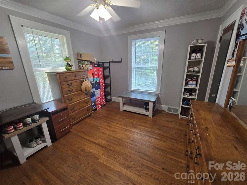 1466 White Oak Avenue, Albemarle, NC 28001.  MLS# CAR4409167, YatesRealty ID 40316. 