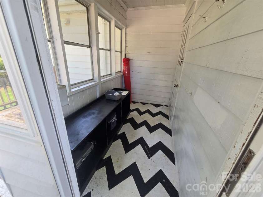 1466 White Oak Avenue, Albemarle, NC 28001.  MLS# CAR4409167, YatesRealty ID 40316. 