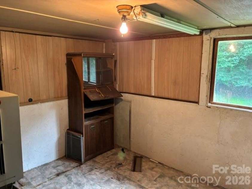 1526 Bills Creek Road, Lake Lure, NC 28746.  MLS# CAR4408616, YatesRealty ID 40325. 
