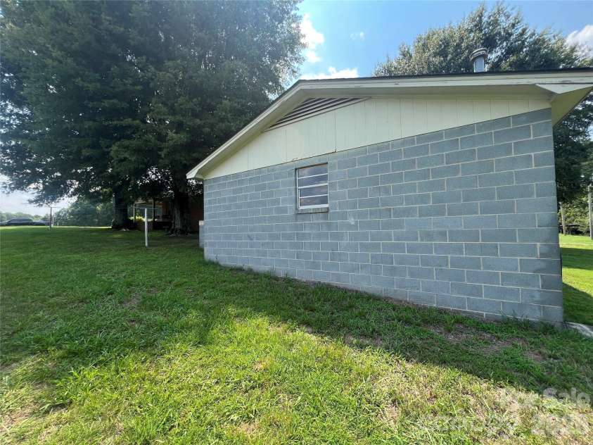 28331 Canton Road, Albemarle, NC 28001.  MLS# CAR4408621, YatesRealty ID 40326. 