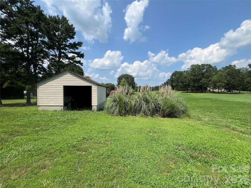 28331 Canton Road, Albemarle, NC 28001.  MLS# CAR4408621, YatesRealty ID 40326. 