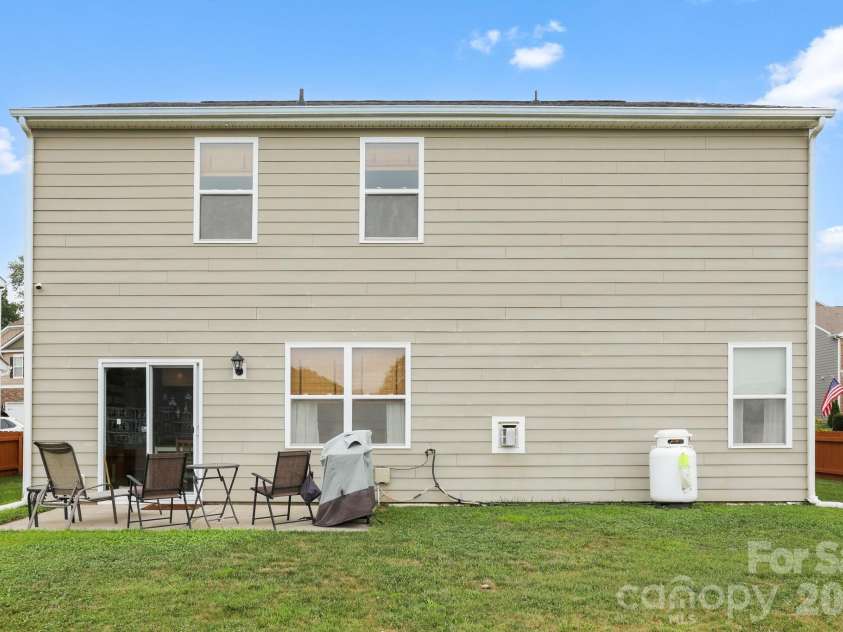232 Marathon Lane, Candler, NC 28715.  MLS# CAR4409247, YatesRealty ID 40328. 