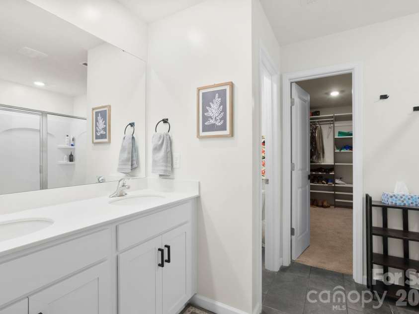 232 Marathon Lane, Candler, NC 28715.  MLS# CAR4409247, YatesRealty ID 40328. 