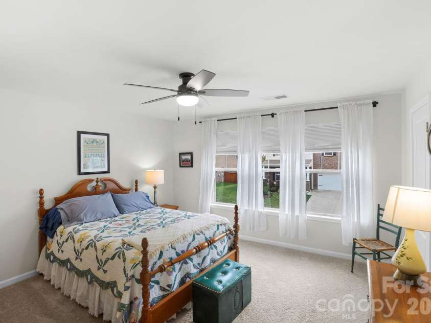 232 Marathon Lane, Candler, NC 28715.  MLS# CAR4409247, YatesRealty ID 40328. 