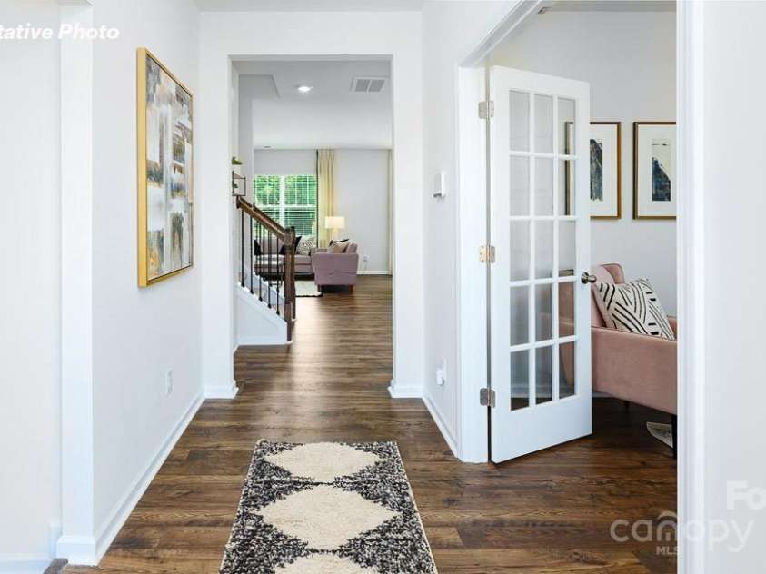 6745 Barcelona Way, Charlotte, NC 28214.  MLS# CAR4320033, YatesRealty ID 4033. 