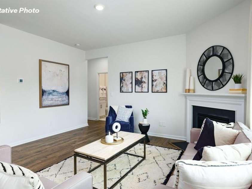 6745 Barcelona Way, Charlotte, NC 28214.  MLS# CAR4320033, YatesRealty ID 4033. 