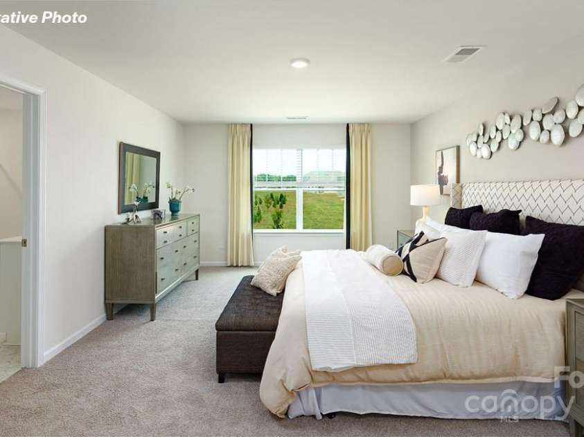 6745 Barcelona Way, Charlotte, NC 28214.  MLS# CAR4320033, YatesRealty ID 4033. 