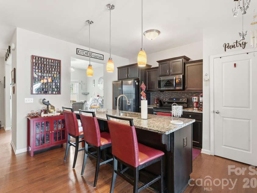 3921 Bighorn Way, Gastonia, NC 28056.  MLS# CAR4408782, YatesRealty ID 40330. 