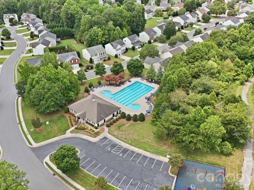3921 Bighorn Way, Gastonia, NC 28056.  MLS# CAR4408782, YatesRealty ID 40330. 