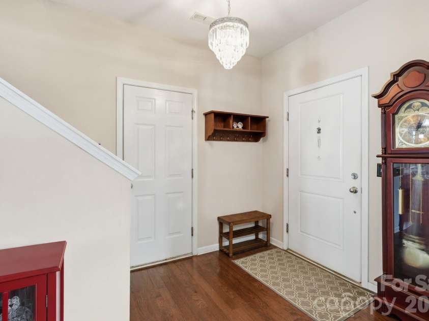 3921 Bighorn Way, Gastonia, NC 28056.  MLS# CAR4408782, YatesRealty ID 40330. Entry