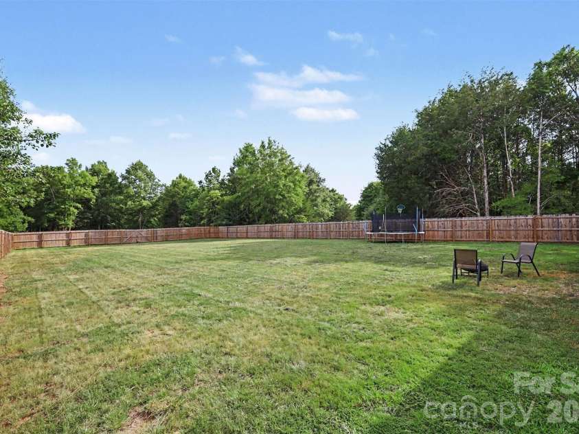1424 Autumnwood Drive, Rock Hill, SC 29730.  MLS# CAR4406191, YatesRealty ID 40331. 