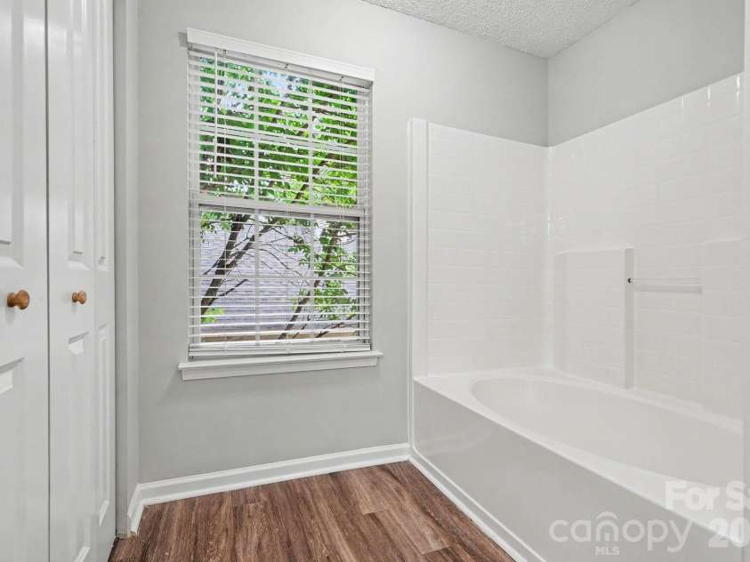 2994 Champion Lane, Concord, NC 28025.  MLS# CAR4408234, YatesRealty ID 40333. 