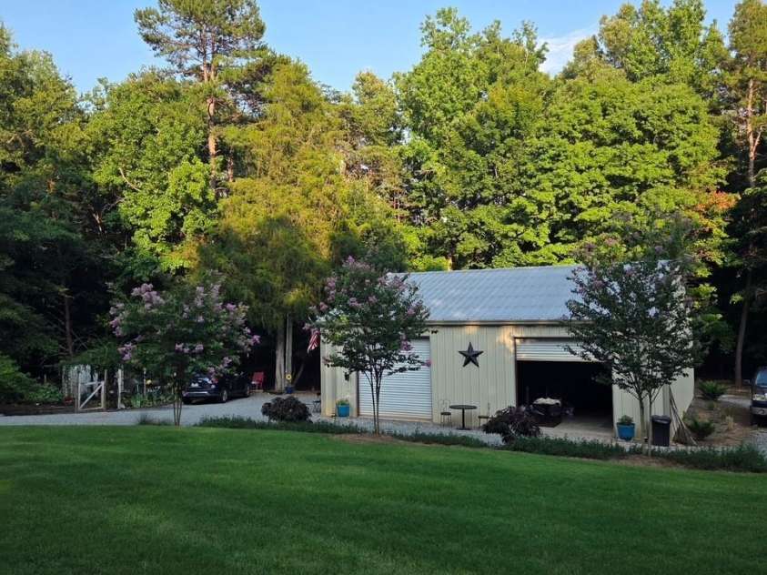 6334 Griffin Road, Lancaster, SC 29720.  MLS# CAR4403121, YatesRealty ID 40335. 
