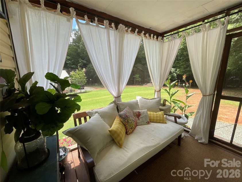 6334 Griffin Road, Lancaster, SC 29720.  MLS# CAR4403121, YatesRealty ID 40335. 