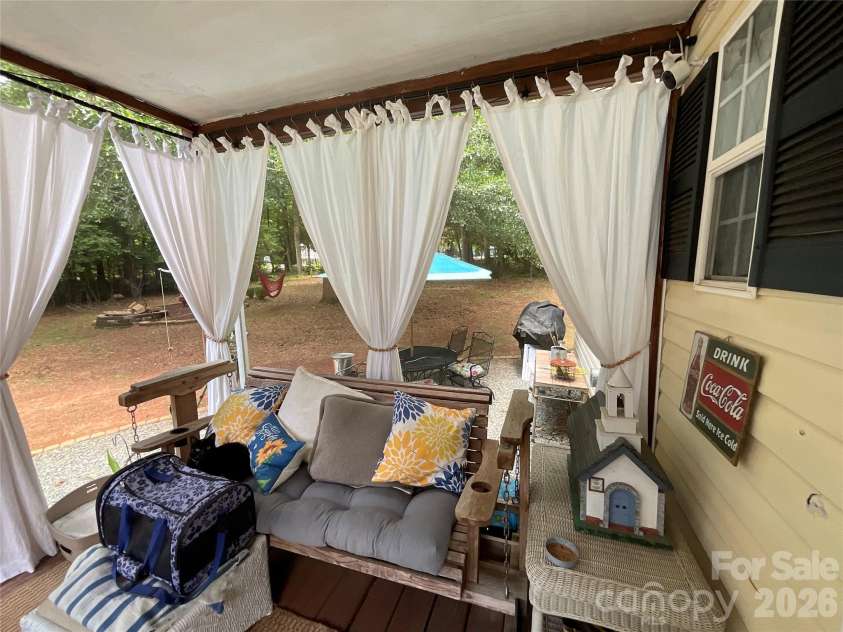 6334 Griffin Road, Lancaster, SC 29720.  MLS# CAR4403121, YatesRealty ID 40335. 