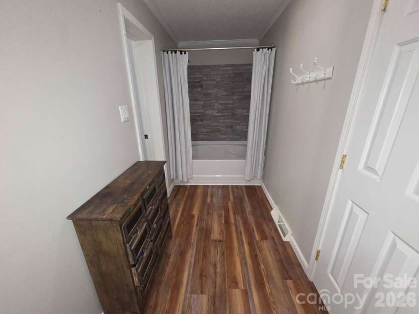 6334 Griffin Road, Lancaster, SC 29720.  MLS# CAR4403121, YatesRealty ID 40335. 
