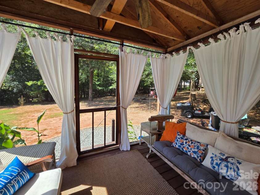 6334 Griffin Road, Lancaster, SC 29720.  MLS# CAR4403121, YatesRealty ID 40335. 