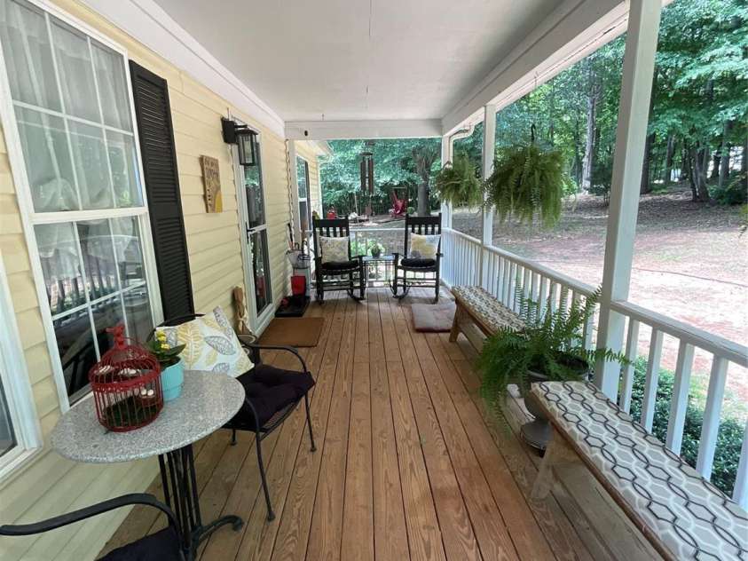 6334 Griffin Road, Lancaster, SC 29720.  MLS# CAR4403121, YatesRealty ID 40335. Front porch