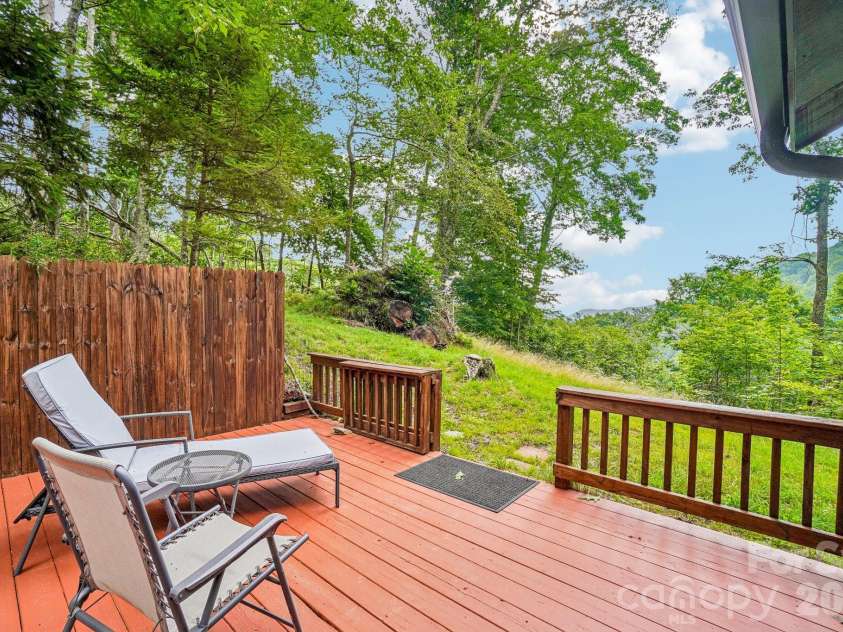 673 Chestnut Lane, Mars Hill, NC 28754.  MLS# CAR4409311, YatesRealty ID 40336. Great Deck for Views