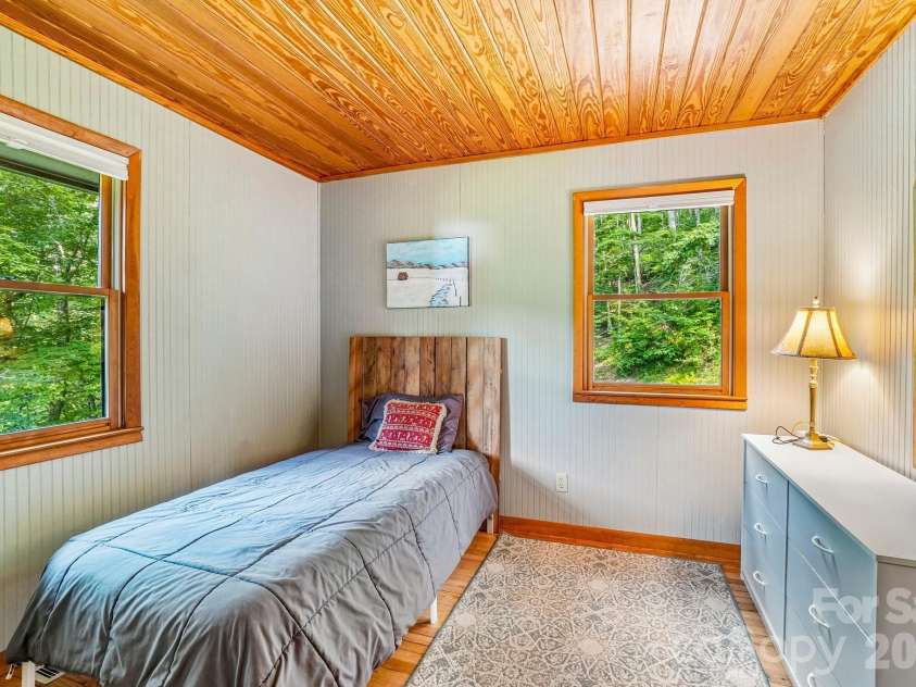 673 Chestnut Lane, Mars Hill, NC 28754.  MLS# CAR4409311, YatesRealty ID 40336. Guest Bedroom Main Level