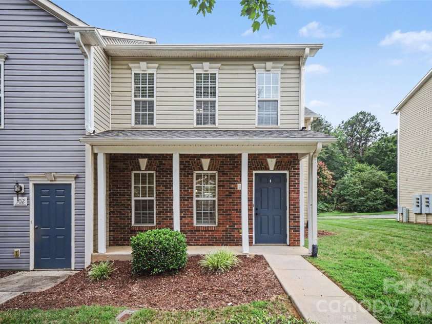 116 Locomotive Lane, Mooresville, NC 28115.  MLS# CAR4409030, YatesRealty ID 40337. 