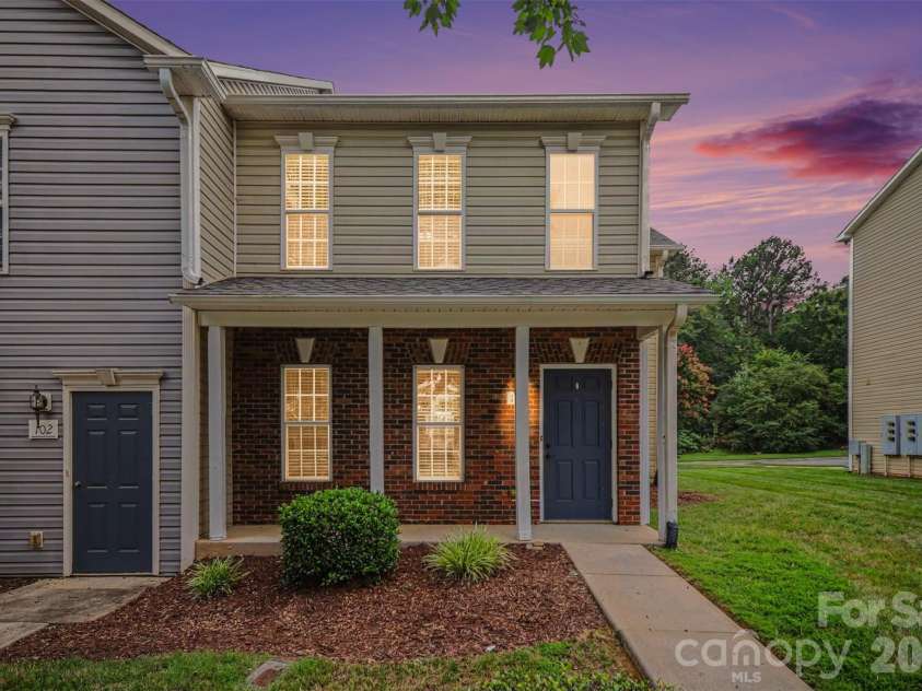 116 Locomotive Lane, Mooresville, NC 28115.  MLS# CAR4409030, YatesRealty ID 40337. 