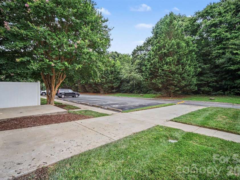 116 Locomotive Lane, Mooresville, NC 28115.  MLS# CAR4409030, YatesRealty ID 40337. 