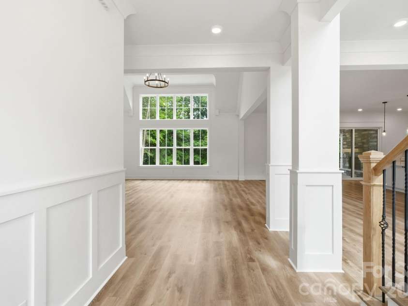 301 Spanish Oak Lane, Gastonia, NC 28056.  MLS# CAR4405653, YatesRealty ID 40338. 