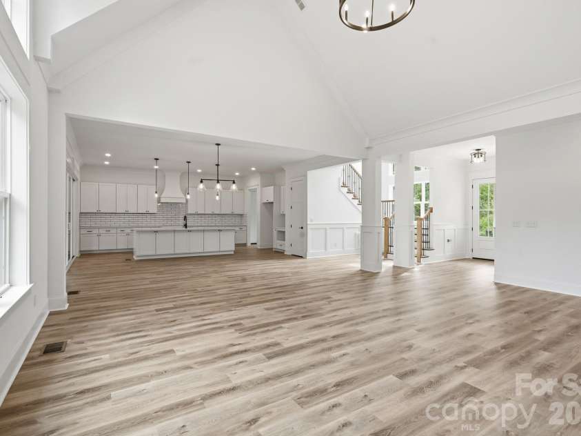 301 Spanish Oak Lane, Gastonia, NC 28056.  MLS# CAR4405653, YatesRealty ID 40338. 