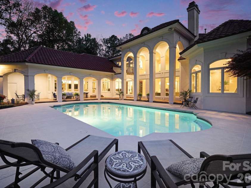 7225 Governors Row, Charlotte, NC 28277.  MLS# CAR4364336, YatesRealty ID 40339. 