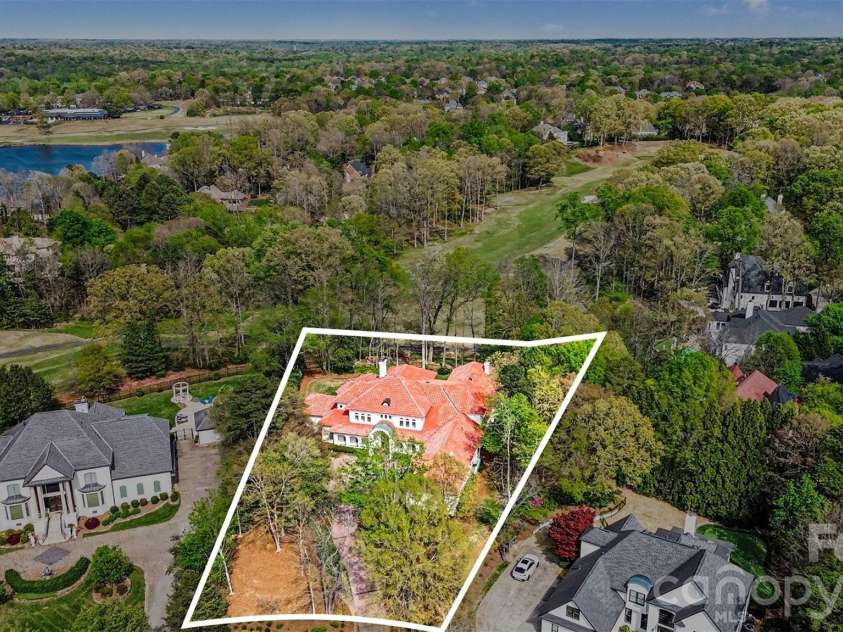 7225 Governors Row, Charlotte, NC 28277.  MLS# CAR4364336, YatesRealty ID 40339. .98 Acres