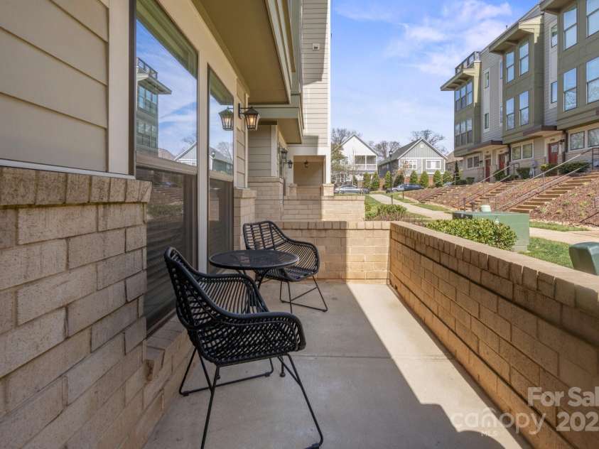 324 Uptown West Drive, Charlotte, NC 28208.  MLS# CAR4242690, YatesRealty ID 4034. 