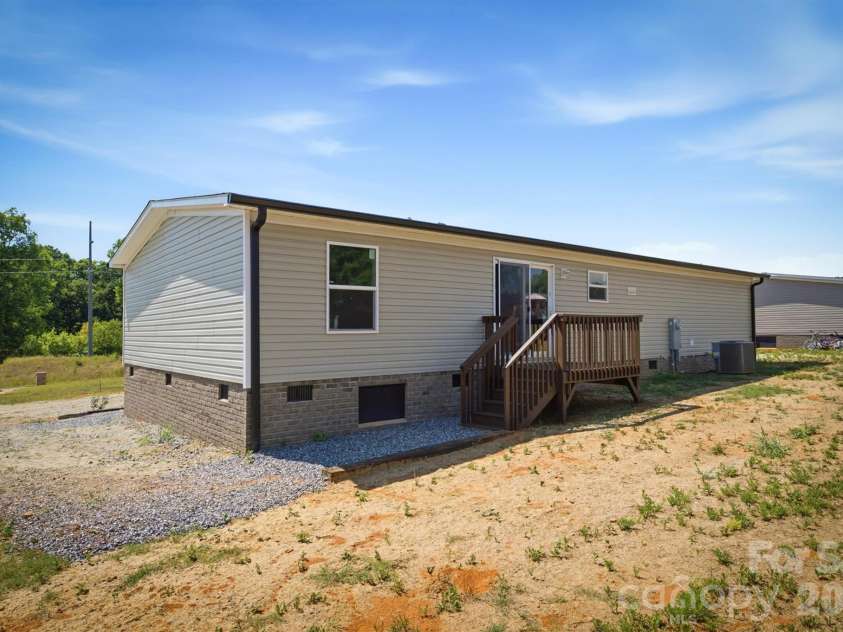 1894 Mesa Drive, Vale, NC 28168.  MLS# CAR4406858, YatesRealty ID 40340. 