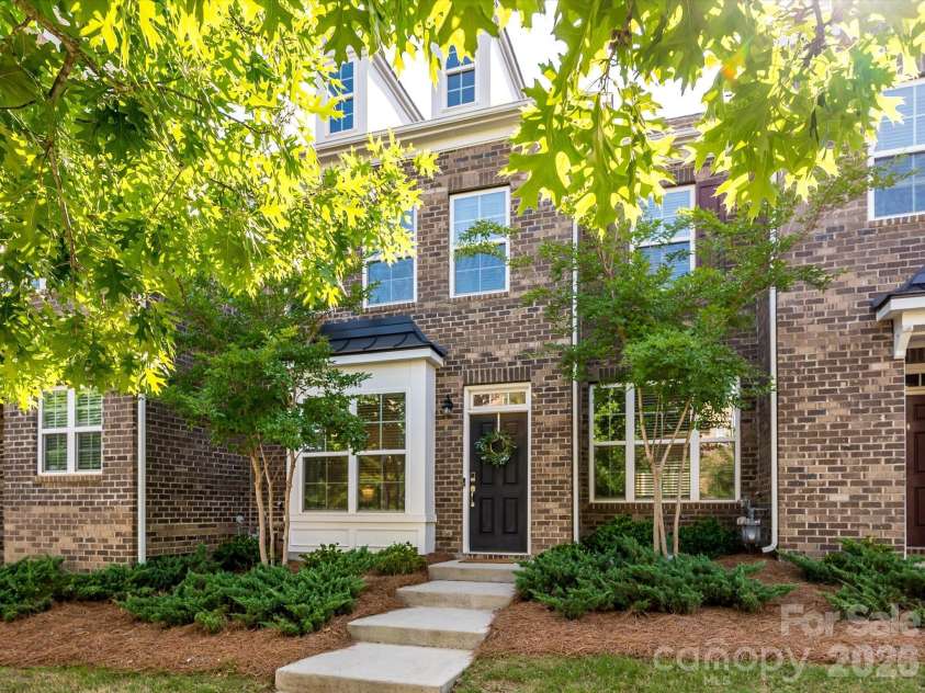11546 Red Rust Lane, Charlotte, NC 28277.  MLS# CAR4397788, YatesRealty ID 40345. 