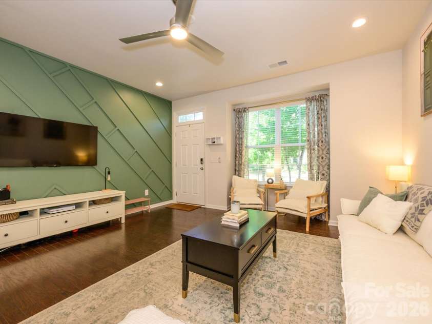 11546 Red Rust Lane, Charlotte, NC 28277.  MLS# CAR4397788, YatesRealty ID 40345. 