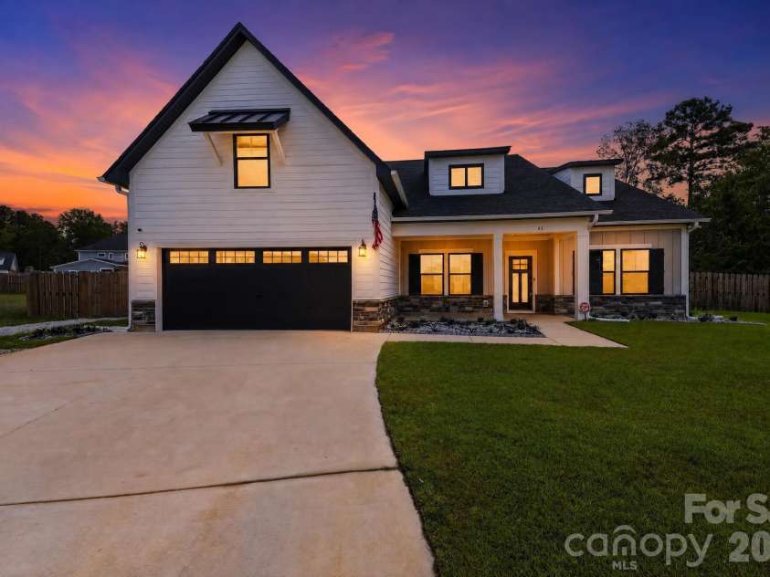 41 Elk Run Court, Chapin, SC 29036.  MLS# CAR4408996, YatesRealty ID 40348. 