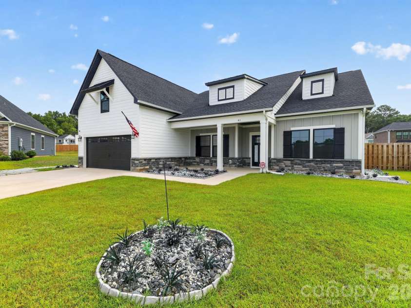 41 Elk Run Court, Chapin, SC 29036.  MLS# CAR4408996, YatesRealty ID 40348. 