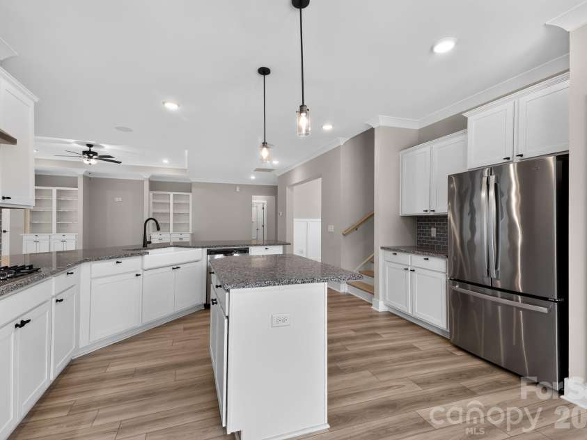 41 Elk Run Court, Chapin, SC 29036.  MLS# CAR4408996, YatesRealty ID 40348. 
