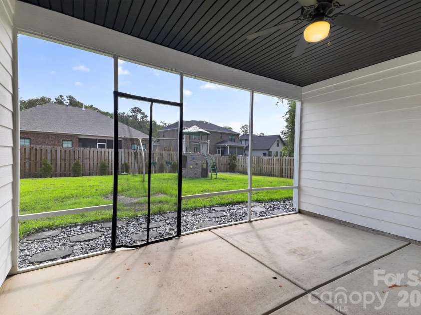 41 Elk Run Court, Chapin, SC 29036.  MLS# CAR4408996, YatesRealty ID 40348. 