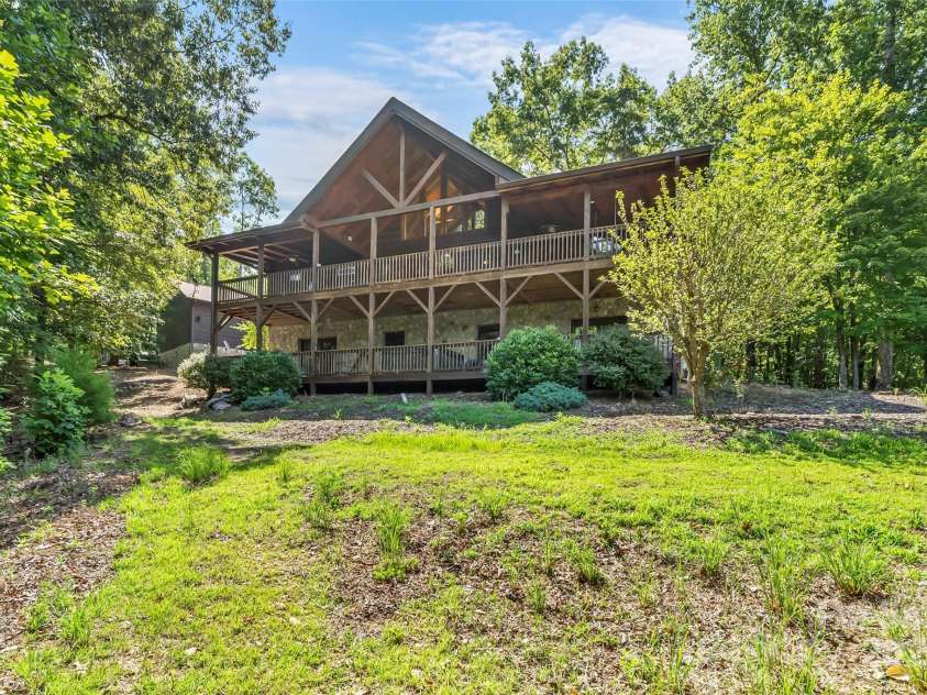279 Outback Trail, Nebo, NC 28761.  MLS# CAR4277769, YatesRealty ID 4035. 