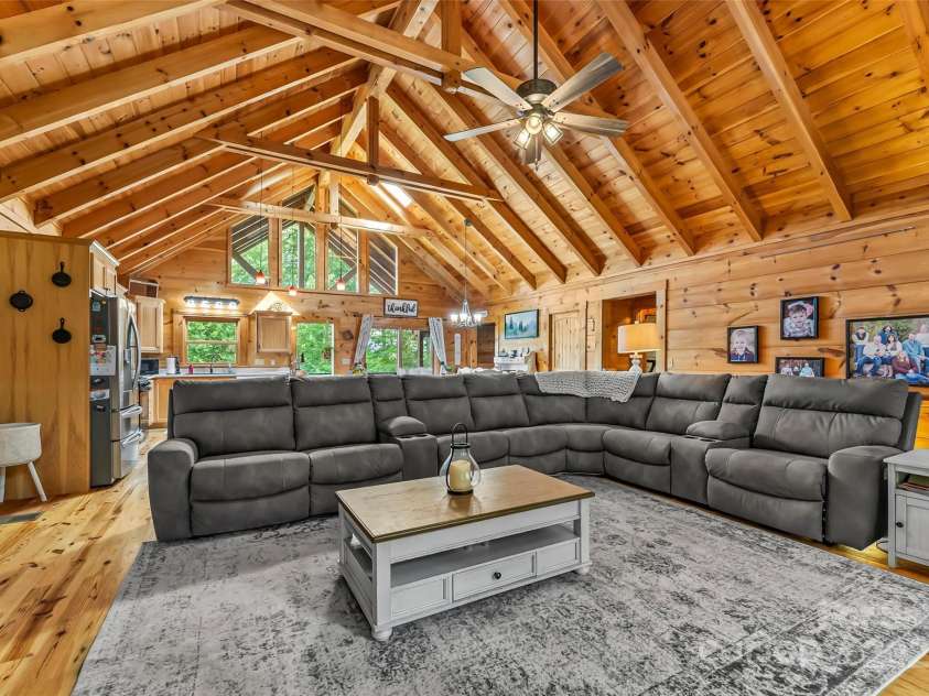 279 Outback Trail, Nebo, NC 28761.  MLS# CAR4277769, YatesRealty ID 4035. 