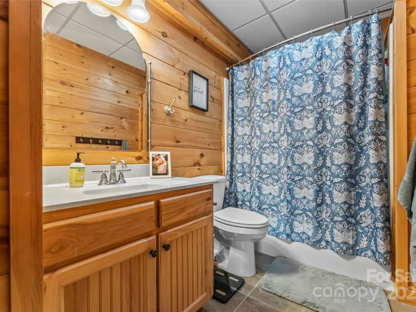 279 Outback Trail, Nebo, NC 28761.  MLS# CAR4277769, YatesRealty ID 4035. Basement full bath