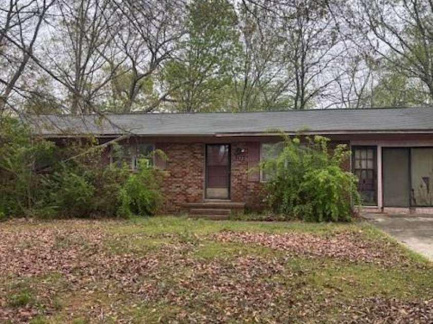 307 Brook Street, Salisbury, NC 28146.  MLS# CAR4242824, YatesRealty ID 4035. 