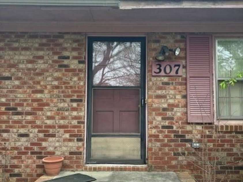 307 Brook Street, Salisbury, NC 28146.  MLS# CAR4242824, YatesRealty ID 4035. 