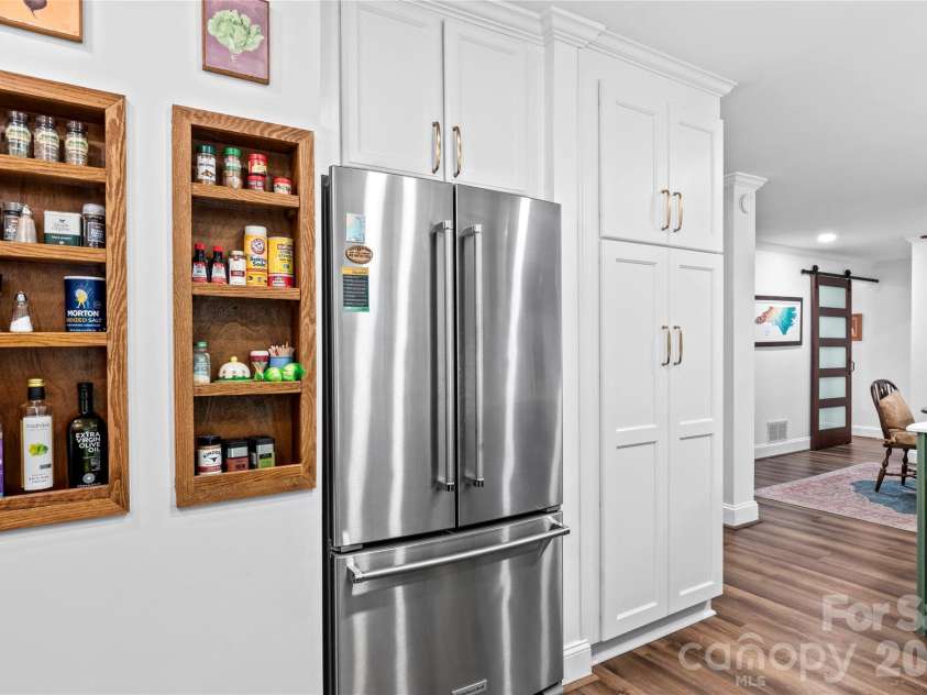 1889 Faculty Drive, Winston Salem, NC 27106.  MLS# CAR4401379, YatesRealty ID 40351. 