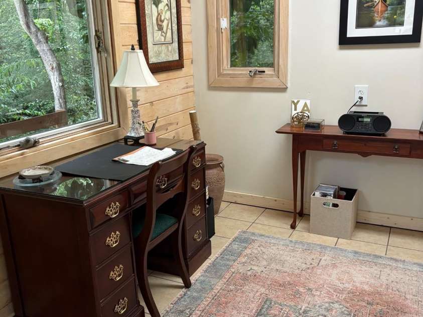 1889 Faculty Drive, Winston Salem, NC 27106.  MLS# CAR4401379, YatesRealty ID 40351. Interior of She Shed